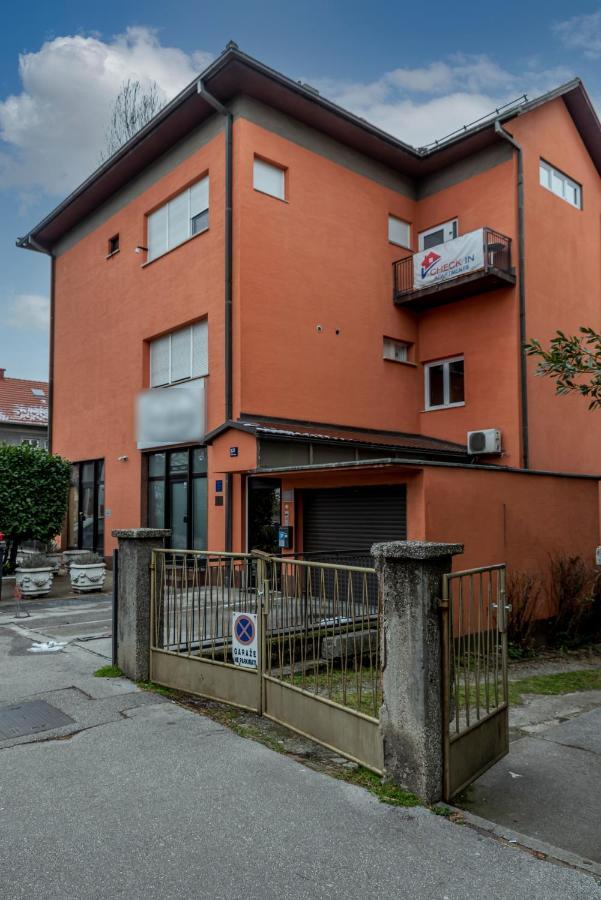 Apartment Check In Zagreb Maksimir-Free Parking מראה חיצוני תמונה