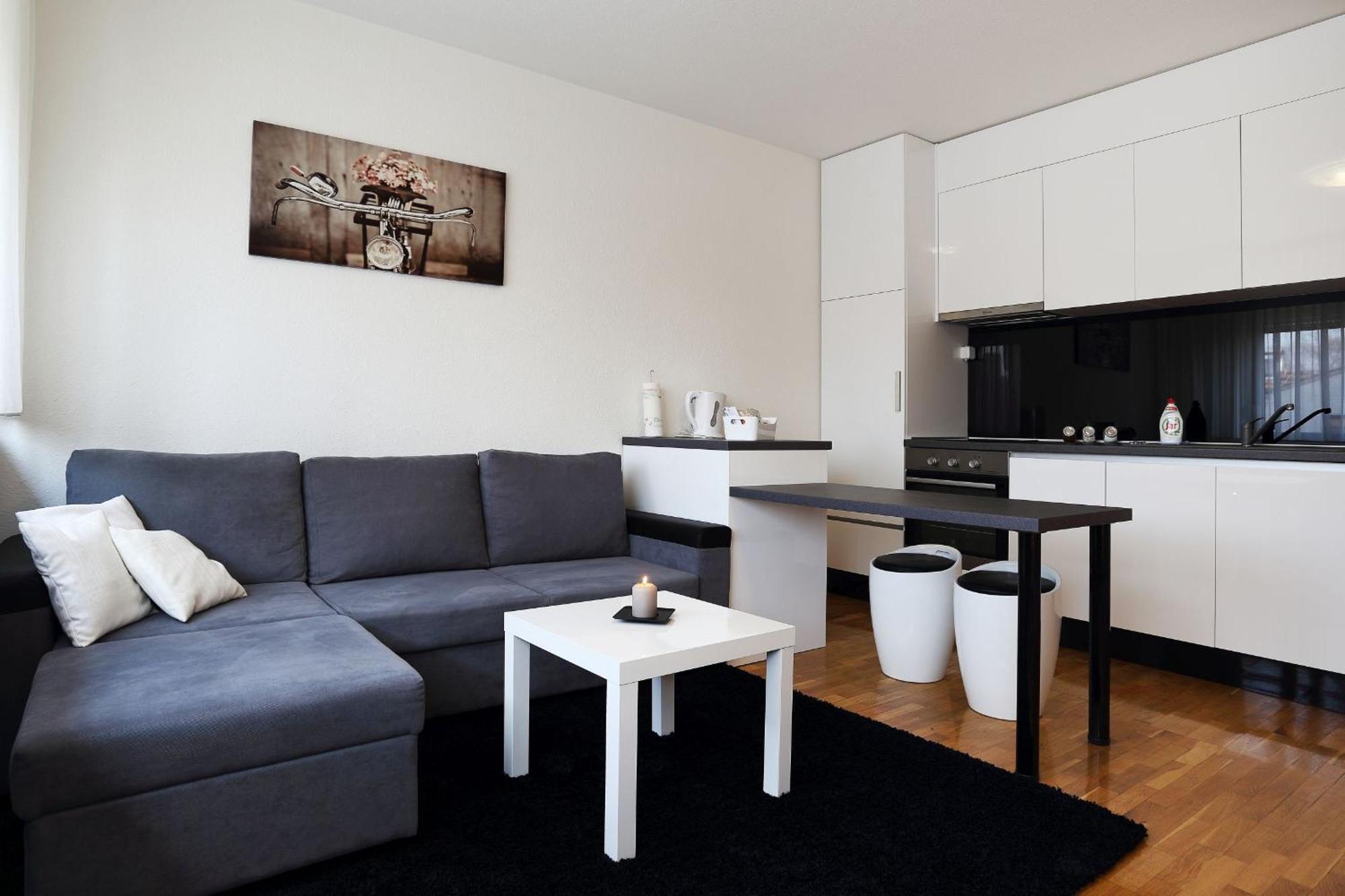Apartment Check In Zagreb Maksimir-Free Parking מראה חיצוני תמונה
